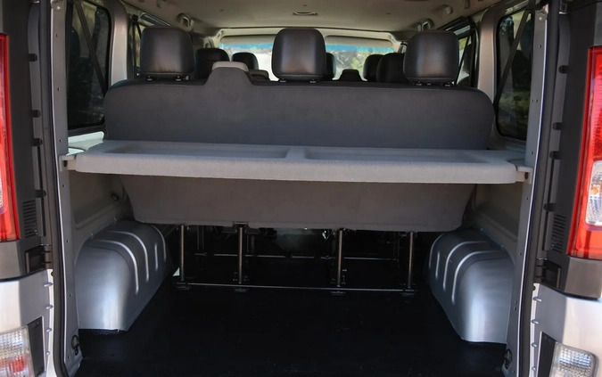 Renault Trafic cena 50500 przebieg: 224000, rok produkcji 2010 z Włodawa małe 631
